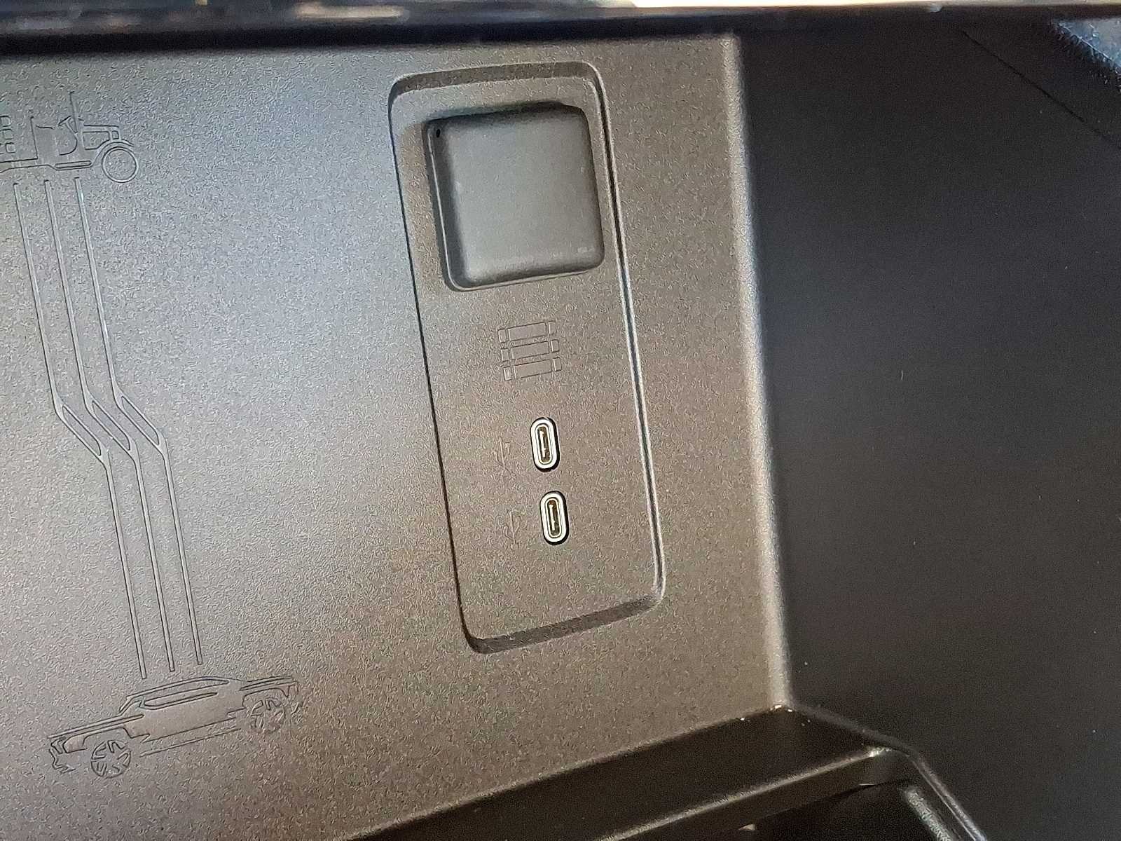 Thumbnail: 2024 Chevrolet Silverado EV - 16