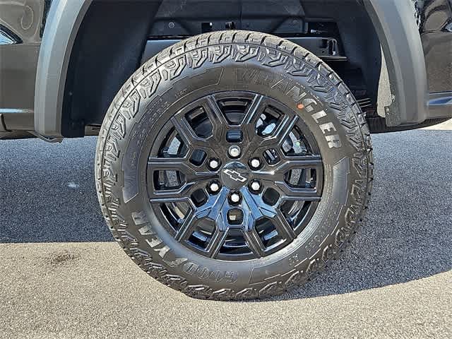 Thumbnail: 2026 Chevrolet Colorado - 7