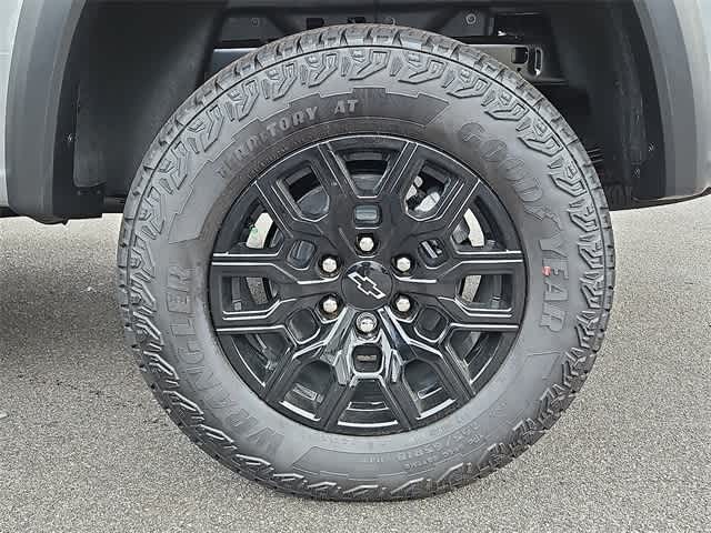 Thumbnail: 2026 Chevrolet Colorado - 7