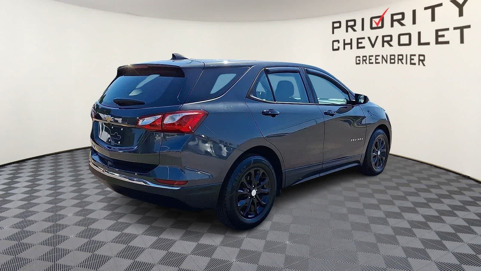 Thumbnail: 2018 Chevrolet Equinox - 8