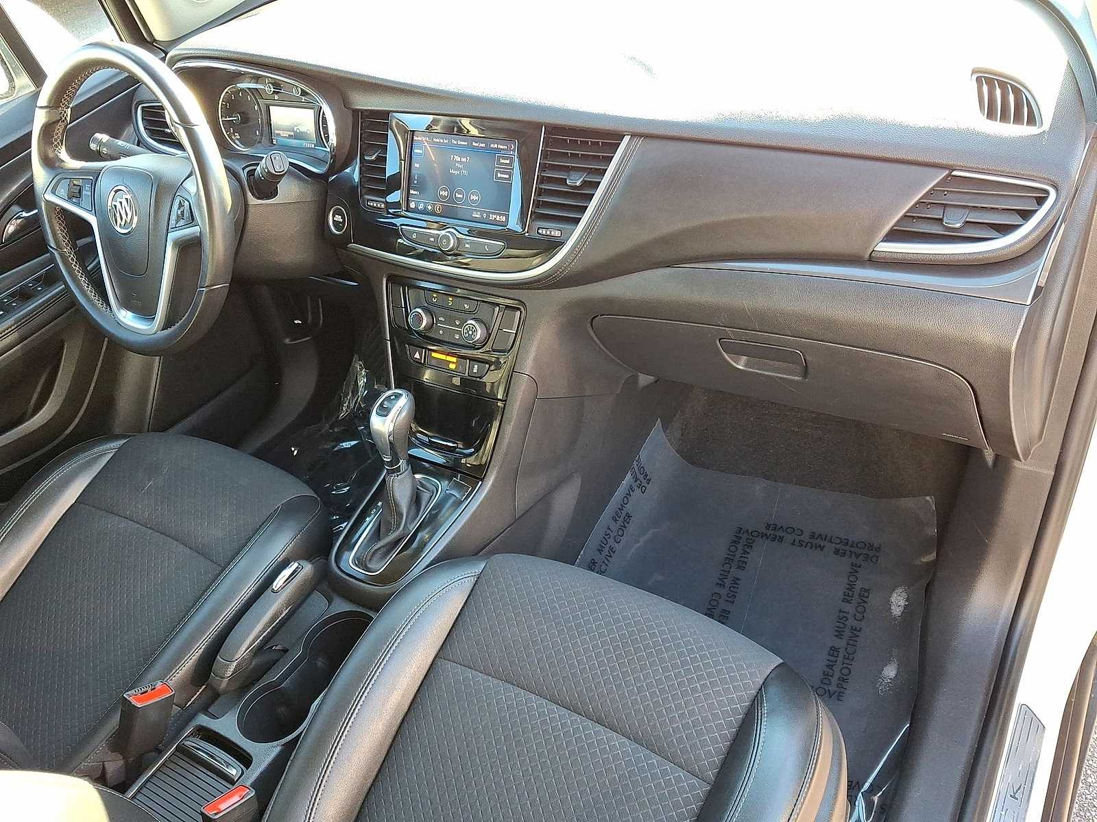 Thumbnail: 2022 Buick Encore - 32