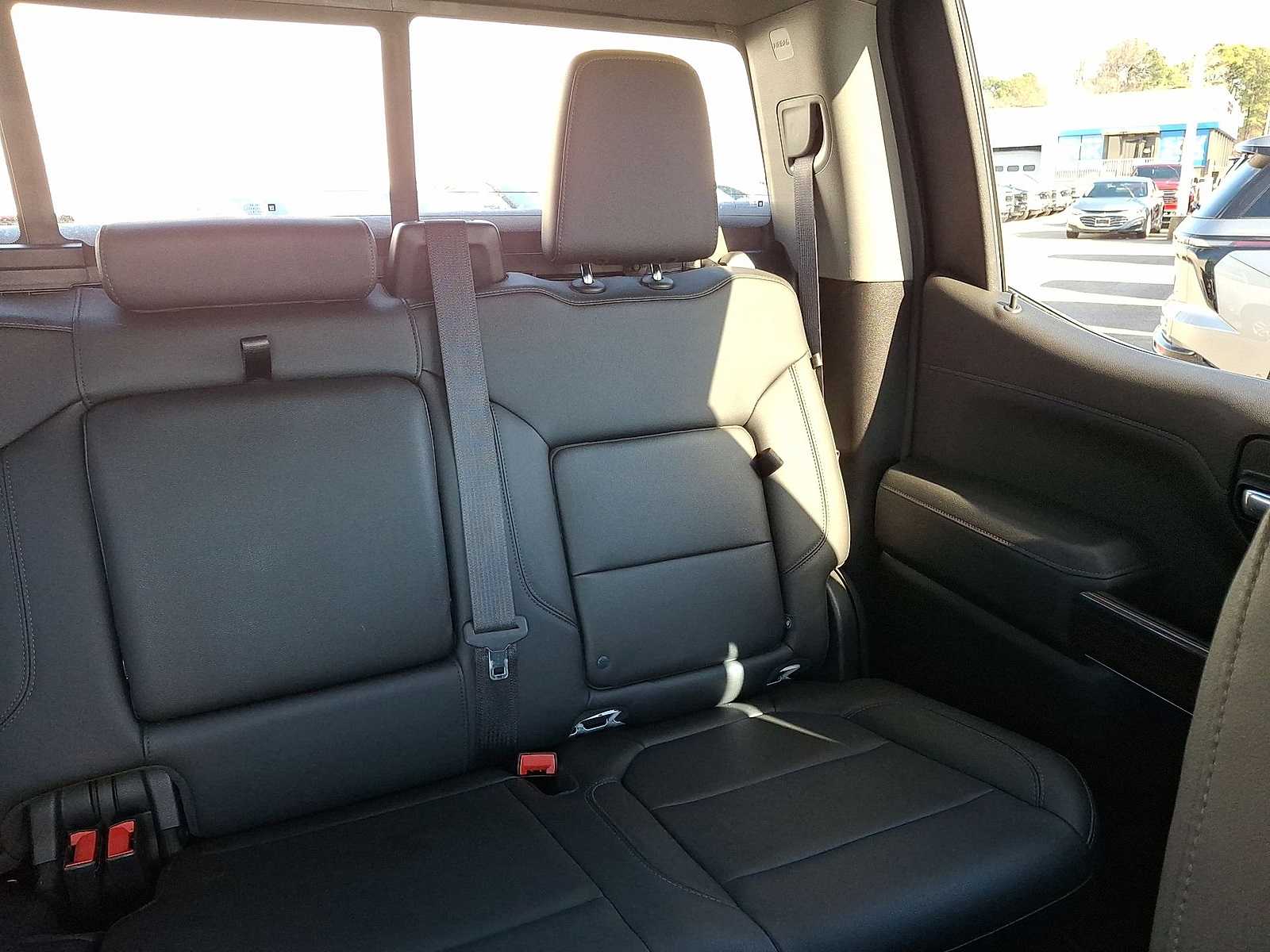 Thumbnail: 2019 Chevrolet Silverado 1500 - 15