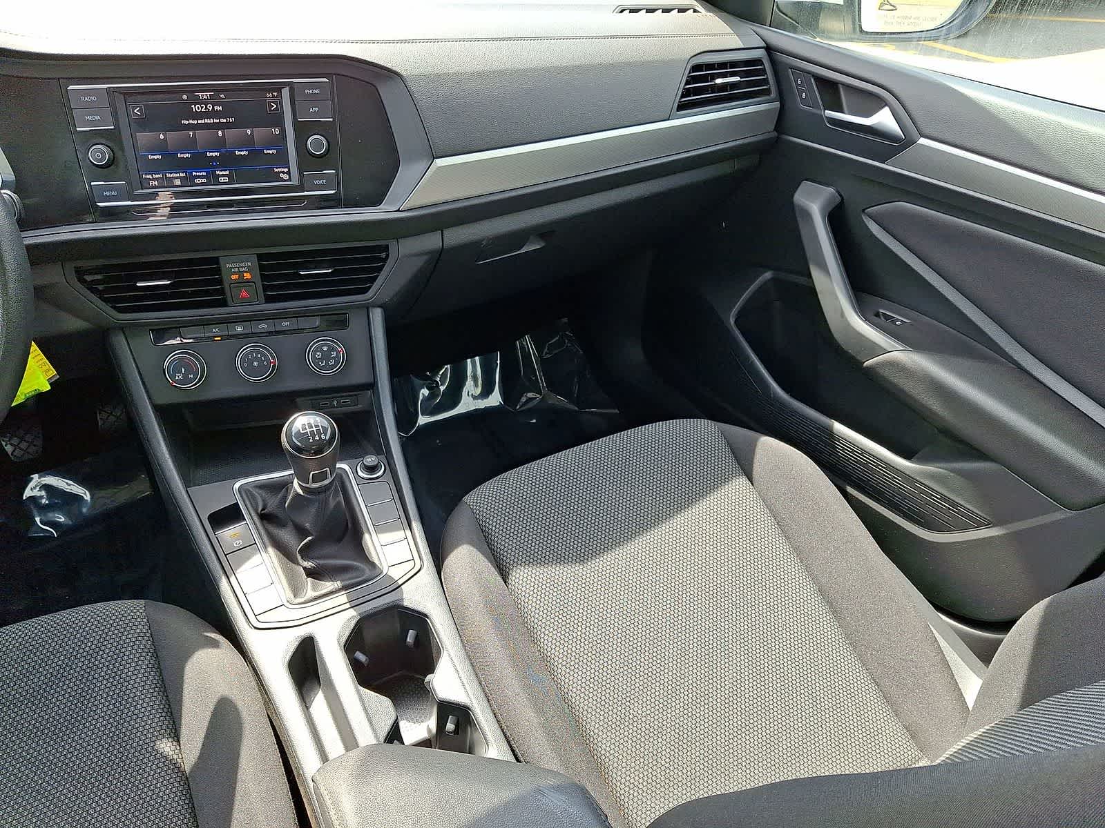 Thumbnail: 2021 Volkswagen Jetta - 12