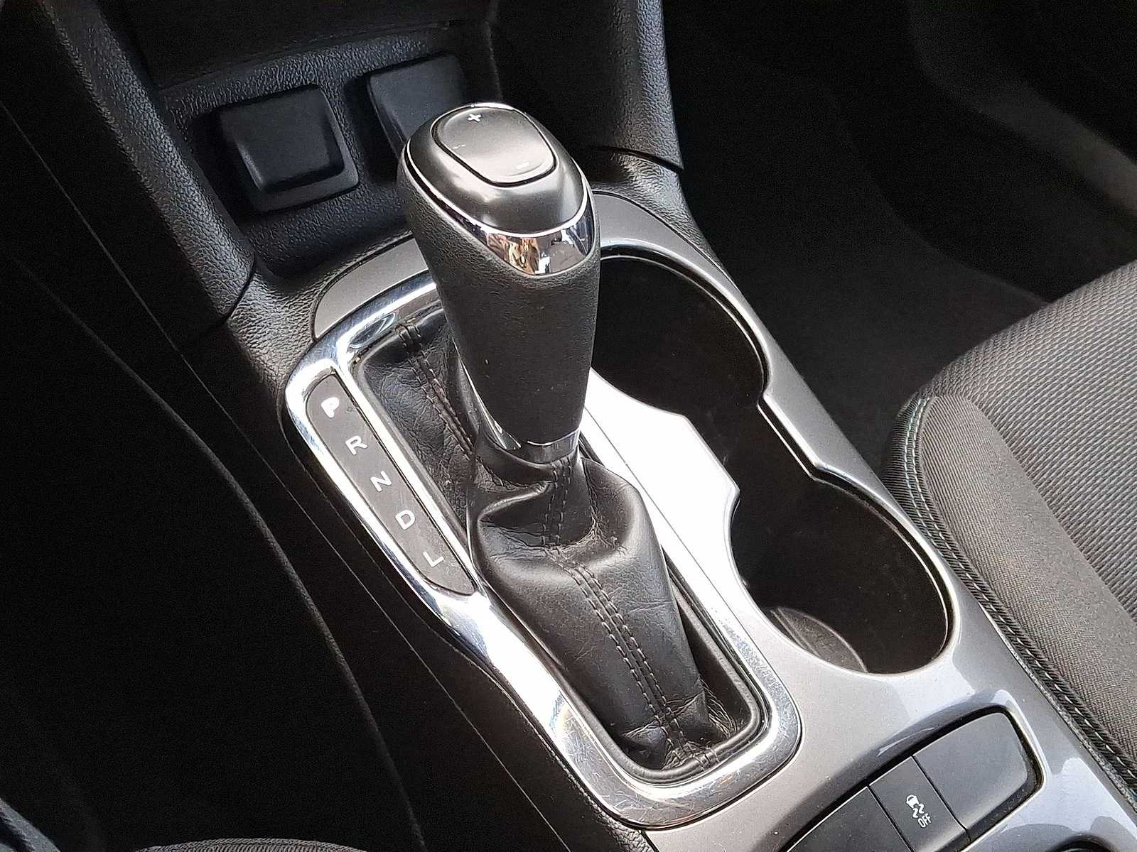 Thumbnail: 2017 Chevrolet Cruze - 21