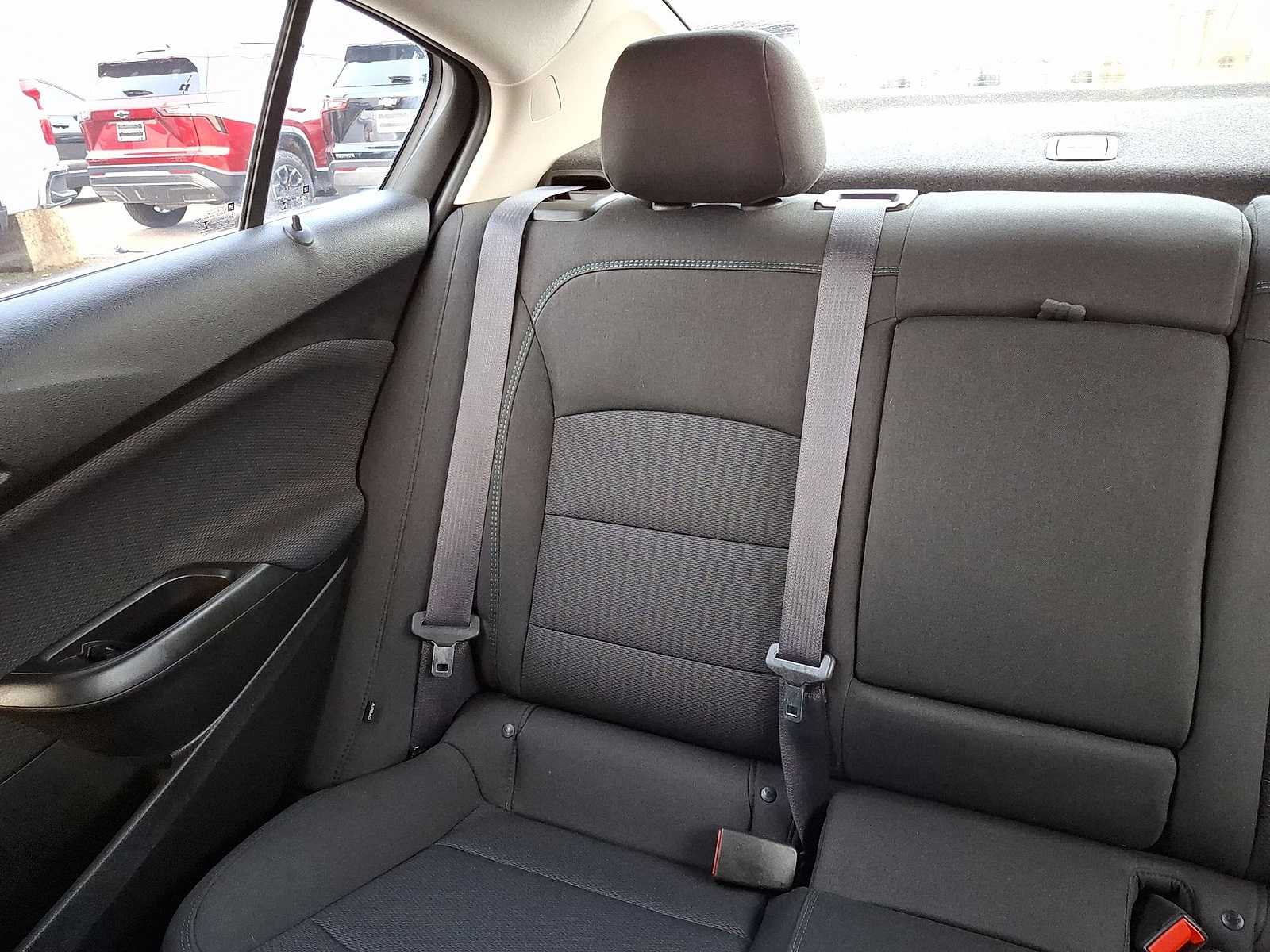 Thumbnail: 2017 Chevrolet Cruze - 13