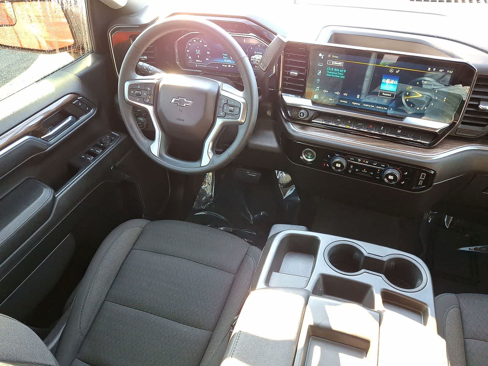 Thumbnail: 2023 Chevrolet Silverado 1500 - 10