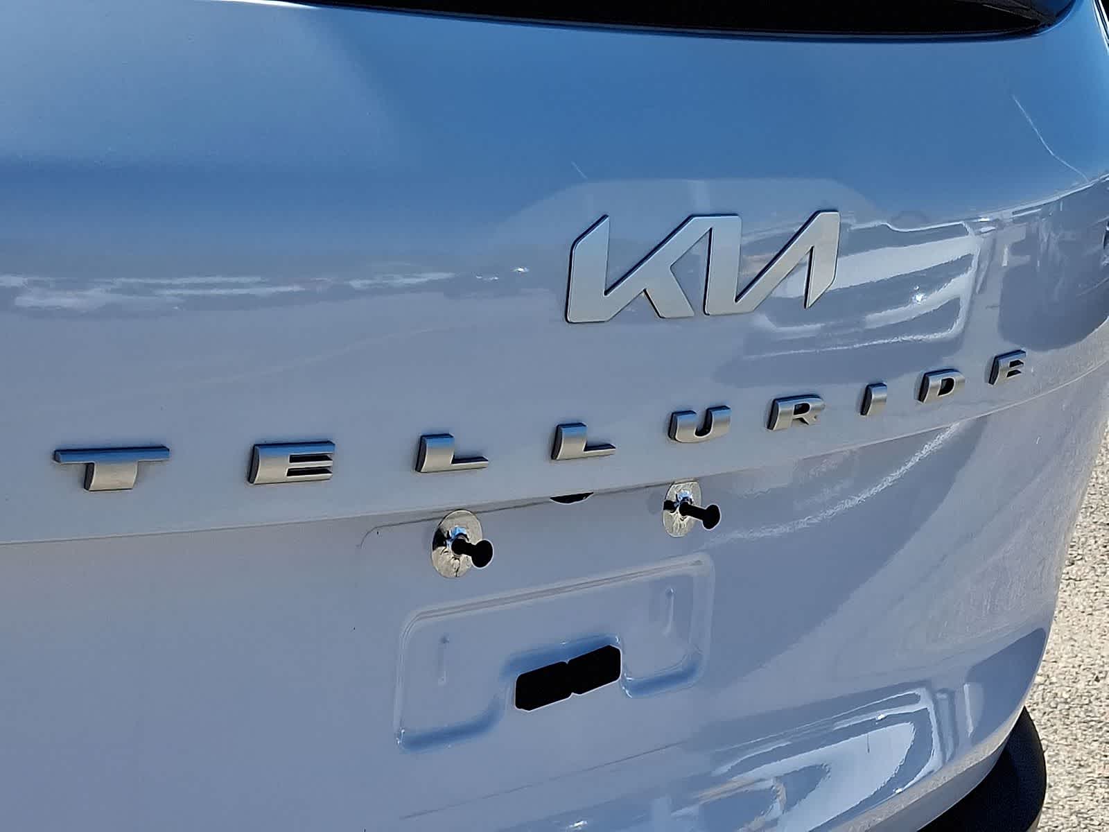 Thumbnail: 2022 Kia Telluride - 37