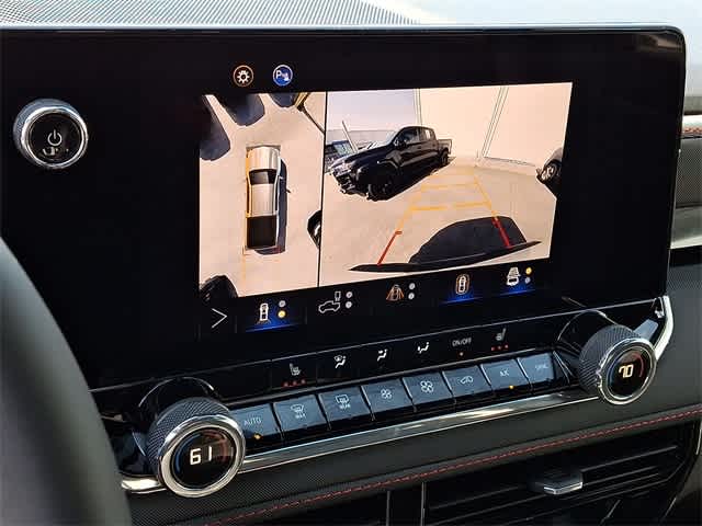 Thumbnail: 2025 Chevrolet Colorado - 14