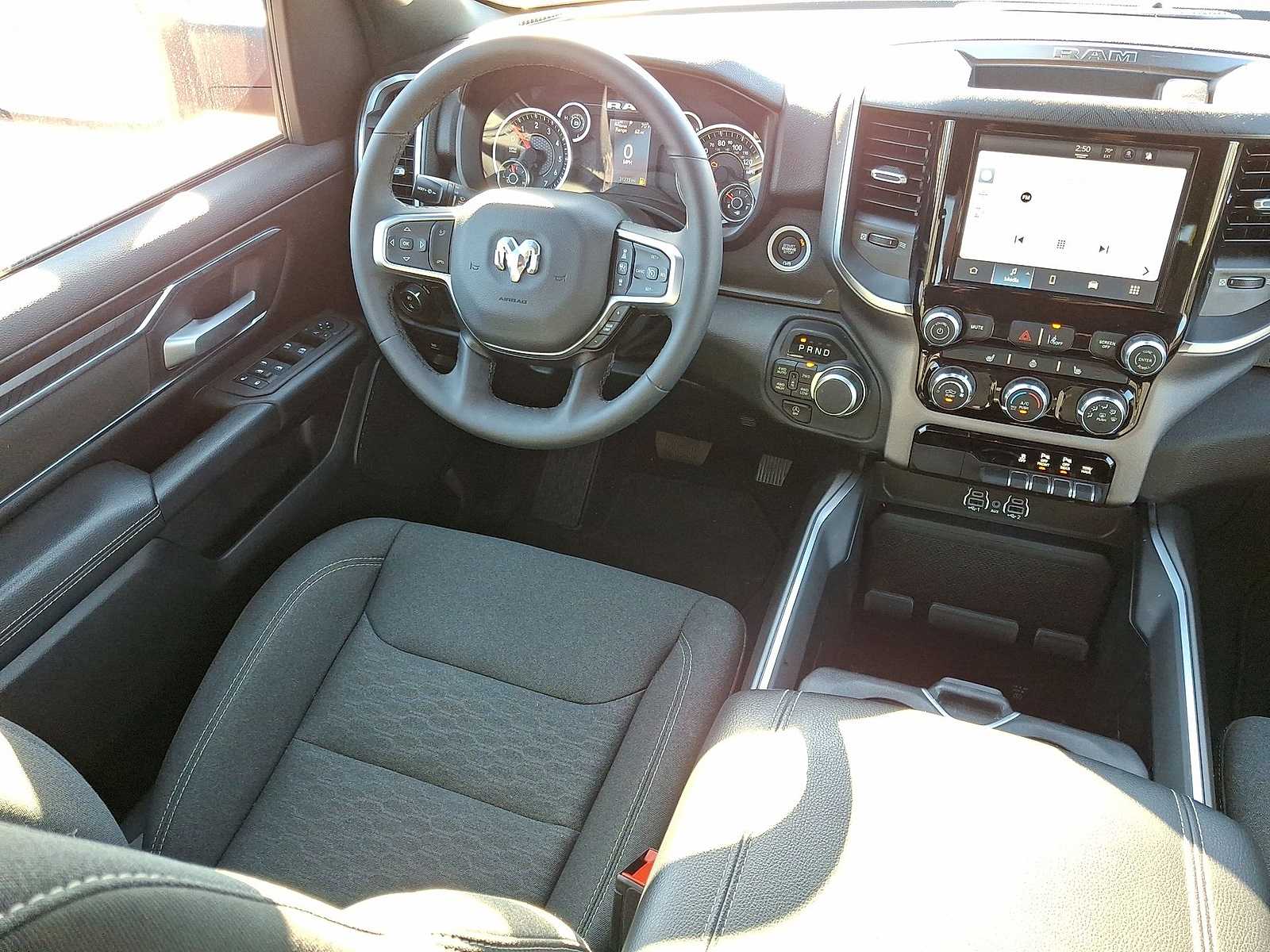 Thumbnail: 2025 RAM 1500 - 10