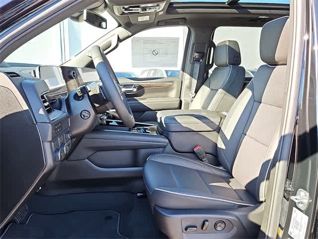 Thumbnail: 2026 Chevrolet Suburban - 11