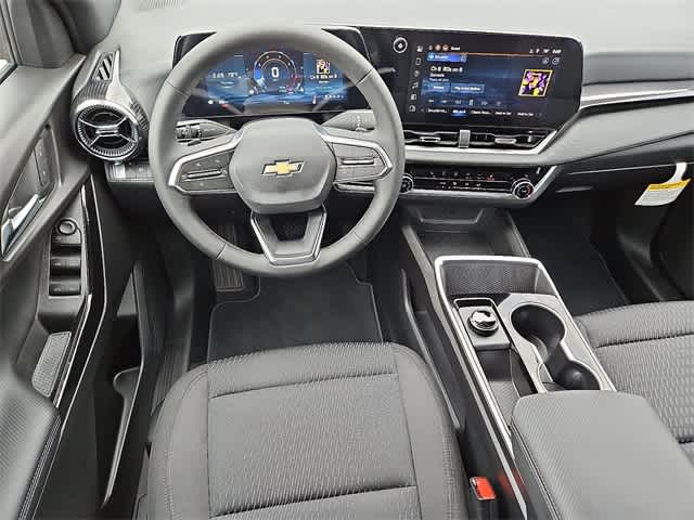 Thumbnail: 2026 Chevrolet Equinox - 9