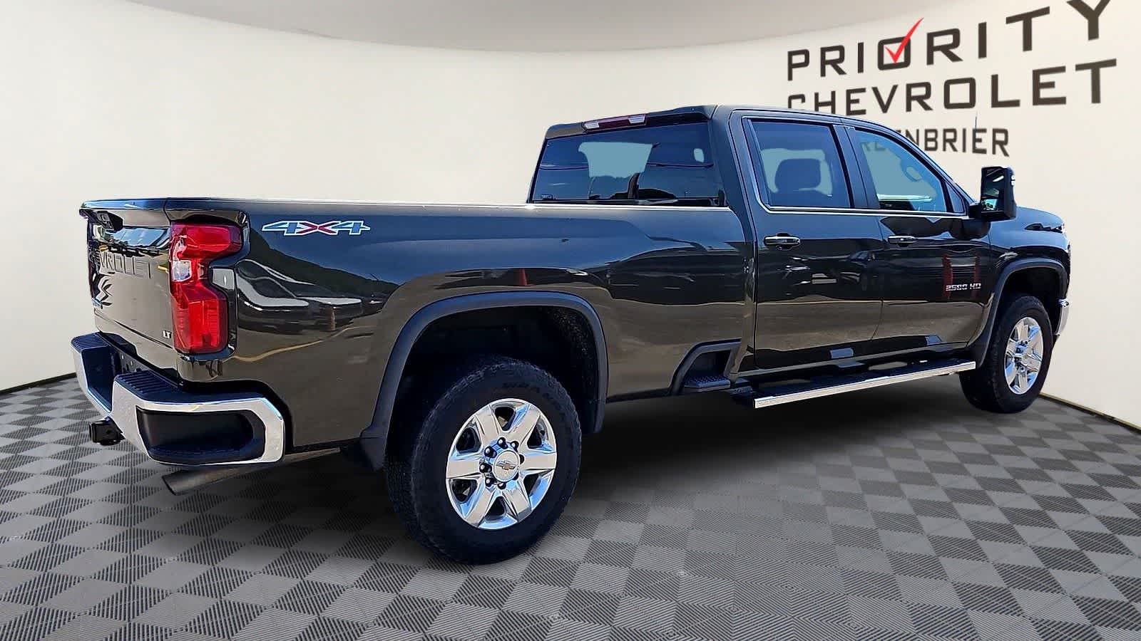 Thumbnail: 2022 Chevrolet Silverado 2500 - 8