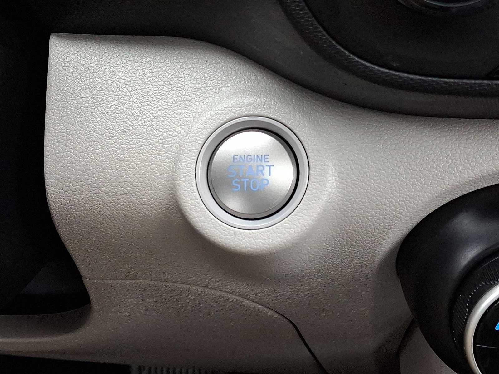 Thumbnail: 2025 Hyundai Venue - 22