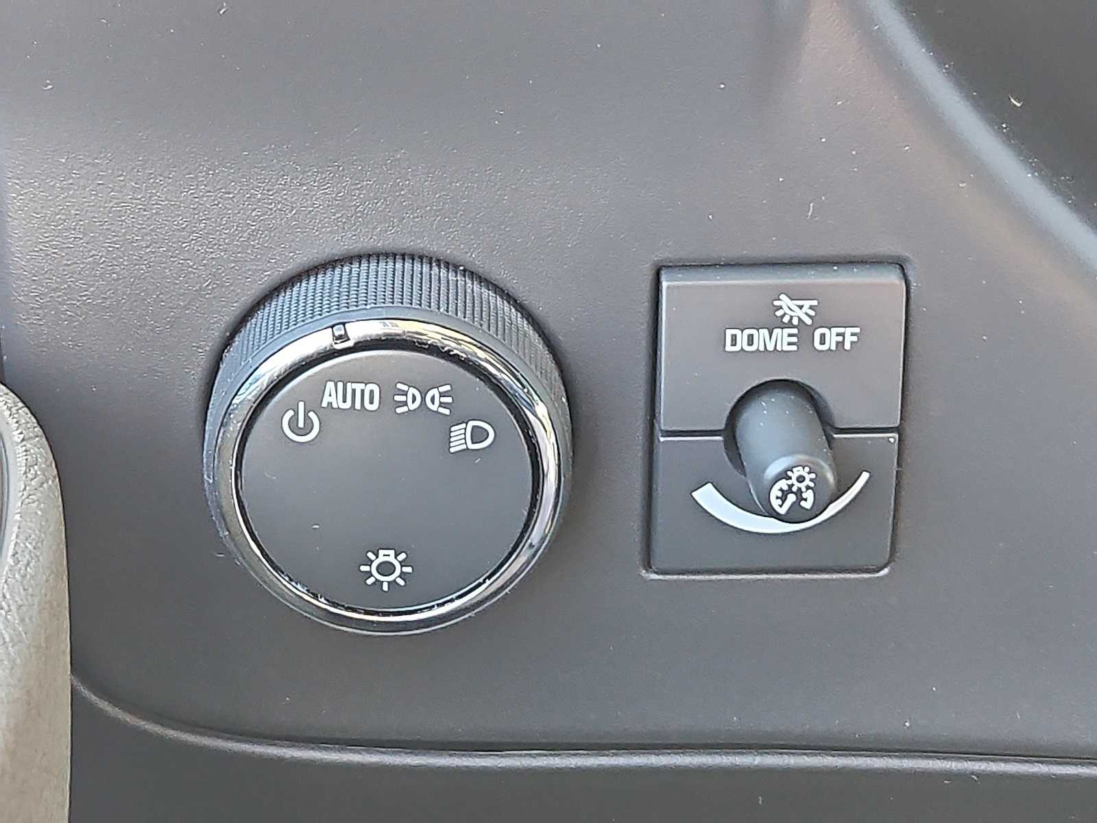 Thumbnail: 2024 Chevrolet Express - 18