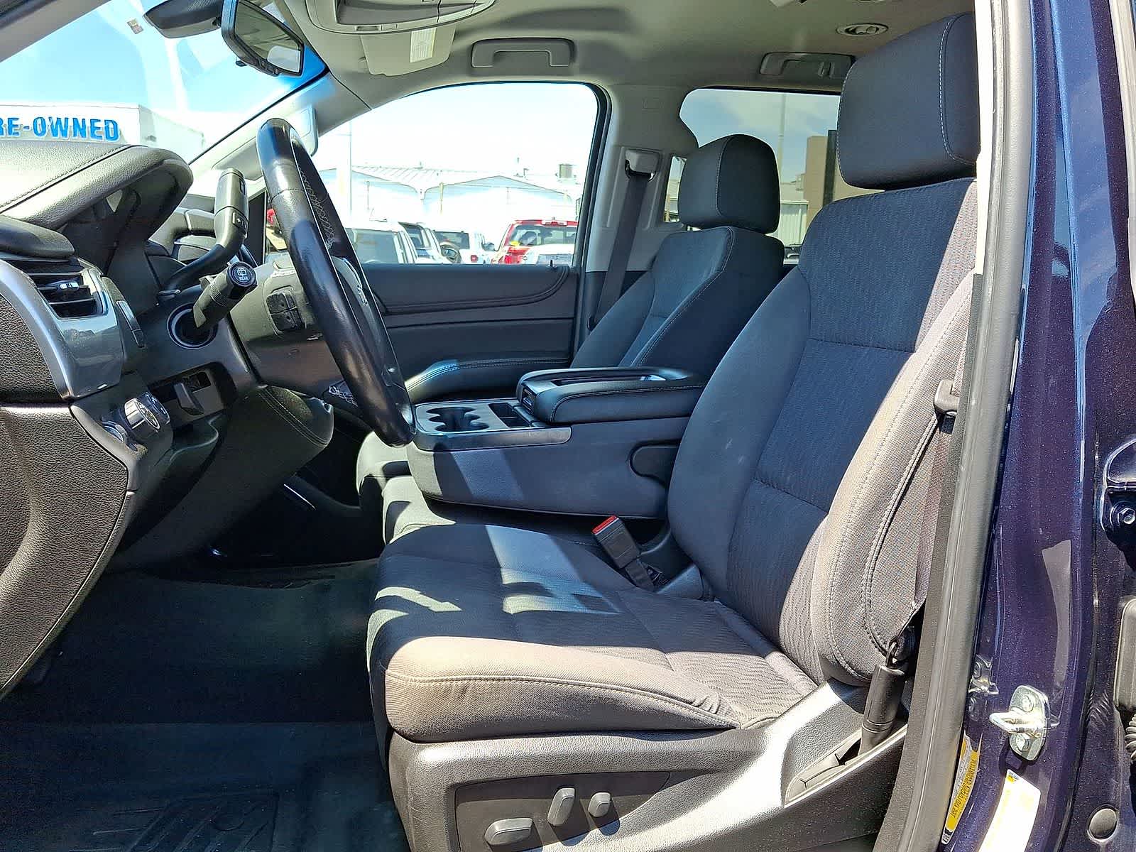 Thumbnail: 2020 Chevrolet Suburban - 23