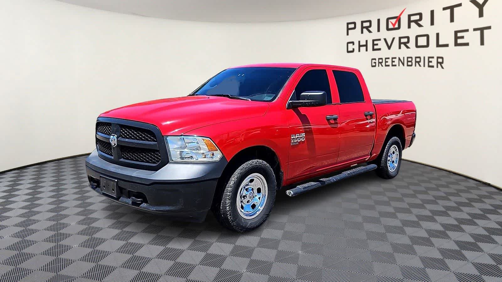 Thumbnail: 2019 RAM 1500 Classic - 4