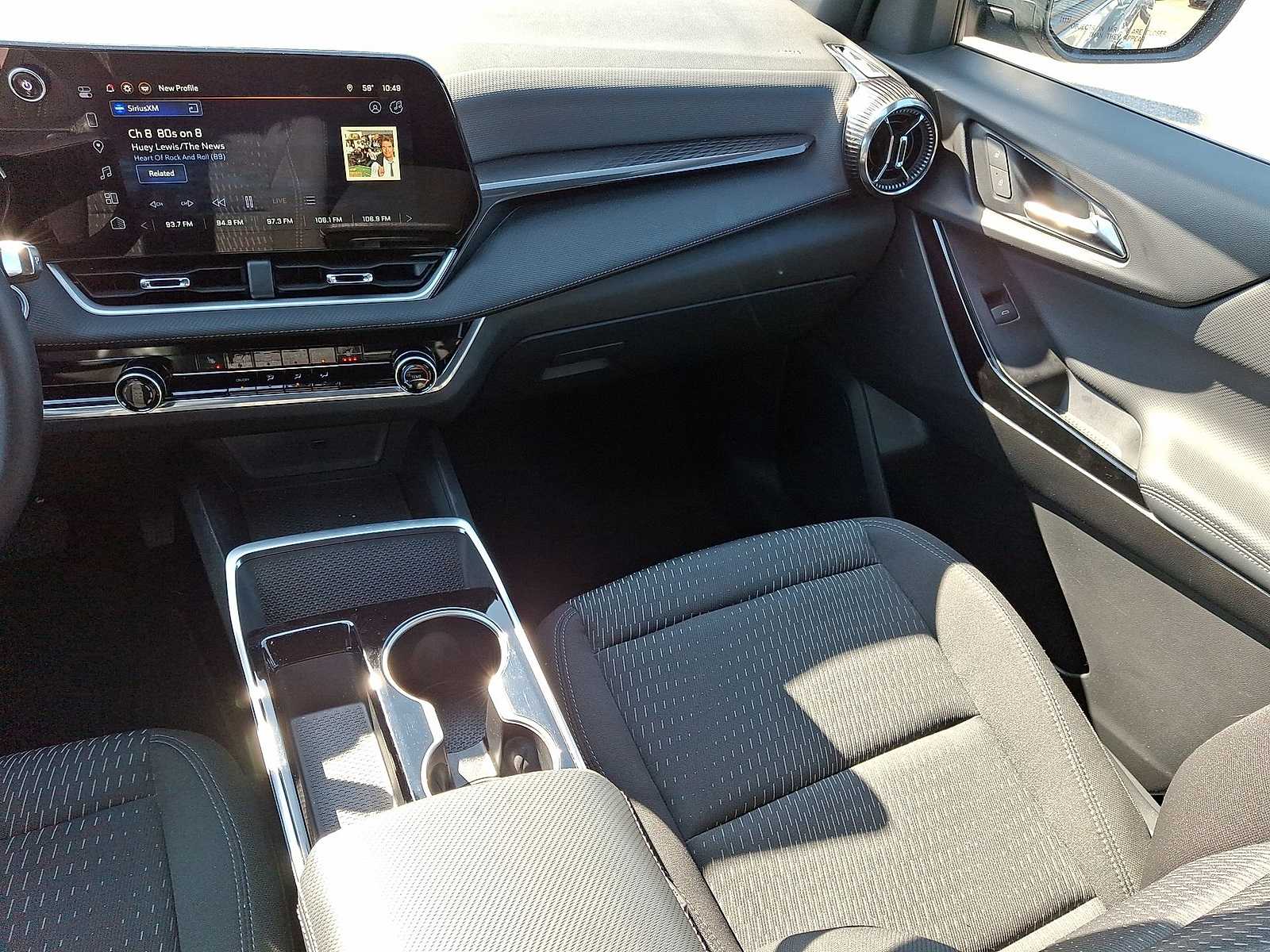 Thumbnail: 2025 Chevrolet Equinox - 12