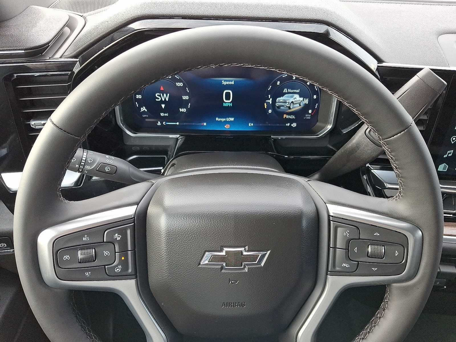 Thumbnail: 2026 Chevrolet Silverado 1500 - 13