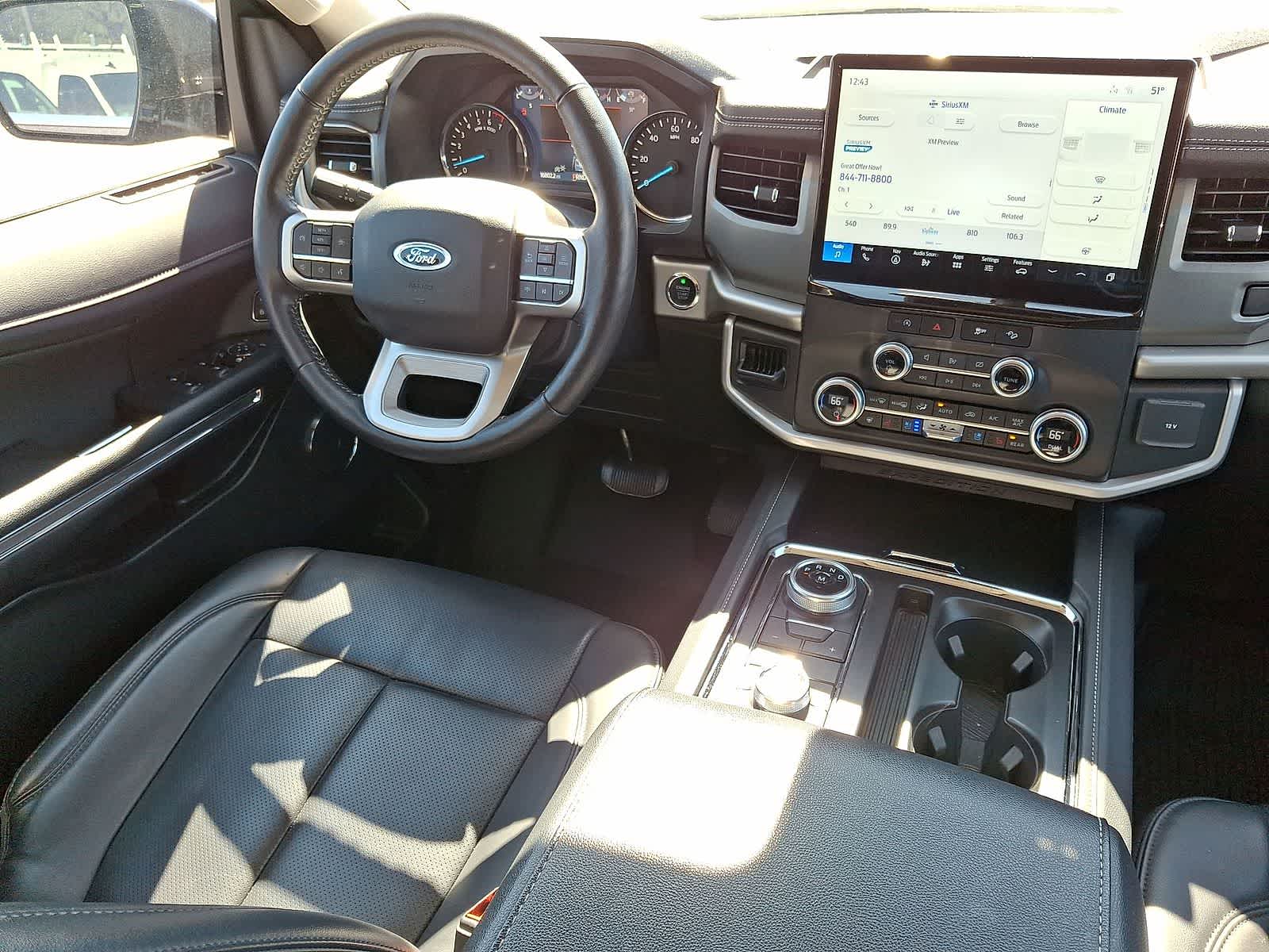 Thumbnail: 2023 Ford Expedition - 10