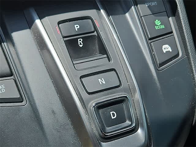 2022 Honda CR-V Touring 22