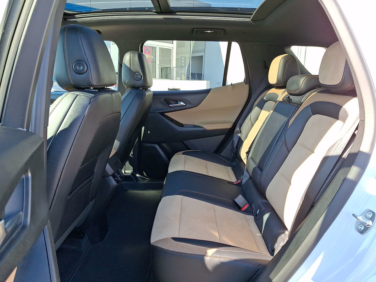 Thumbnail: 2026 Chevrolet Equinox - 8