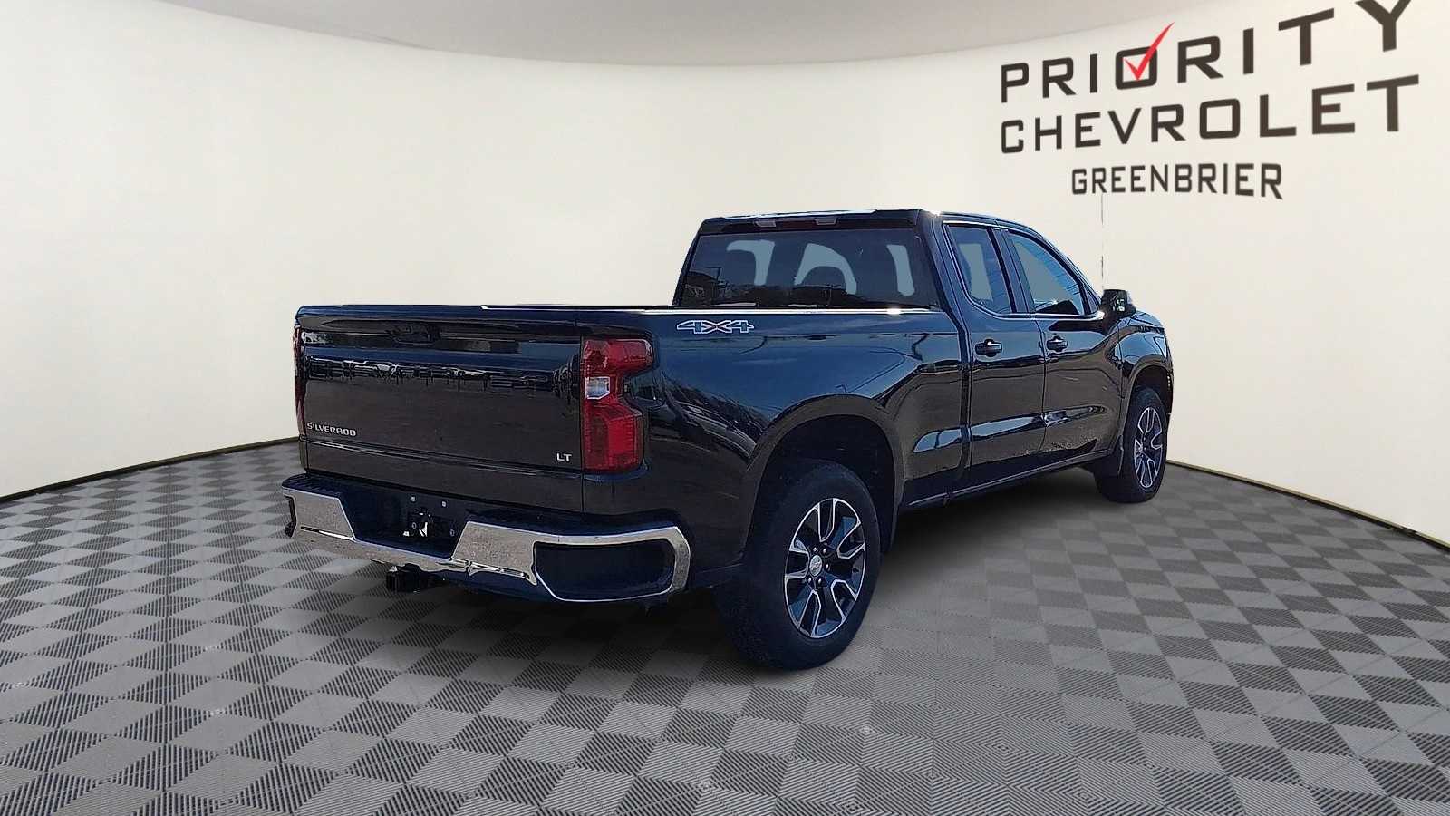 Thumbnail: 2023 Chevrolet Silverado 1500 - 8