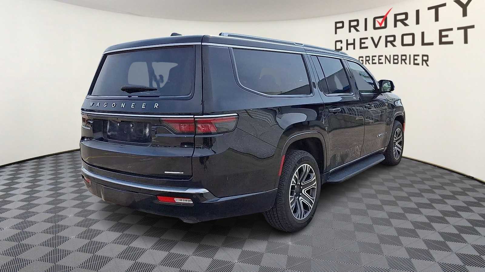 Thumbnail: 2024 Jeep Wagoneer - 8