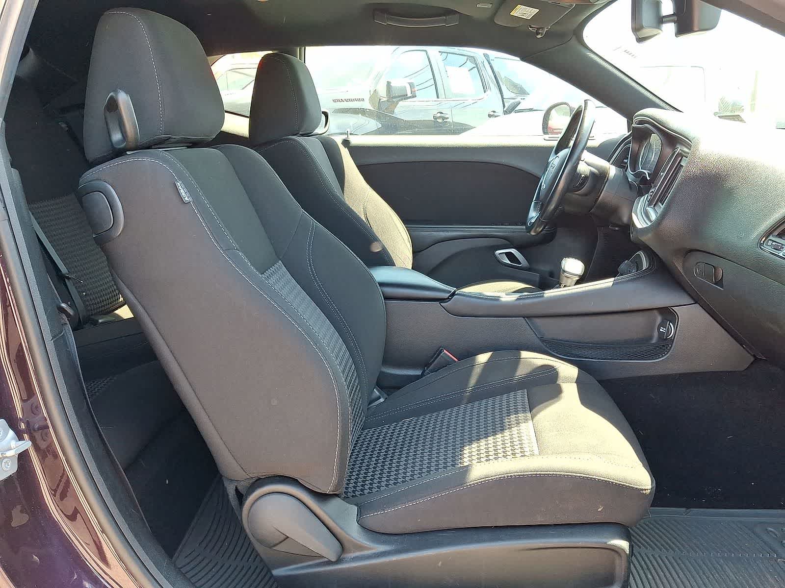 Thumbnail: 2021 Dodge Challenger - 32