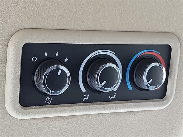 Thumbnail: 2025 Chevrolet Express - 21