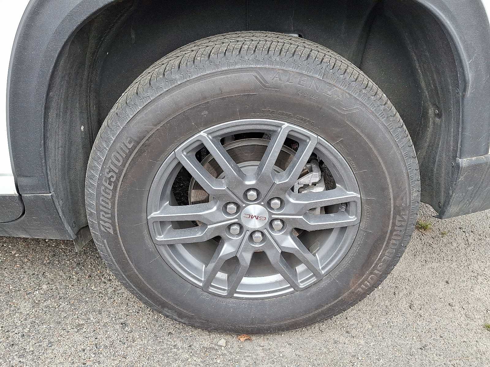 Thumbnail: 2025 GMC Acadia - 5