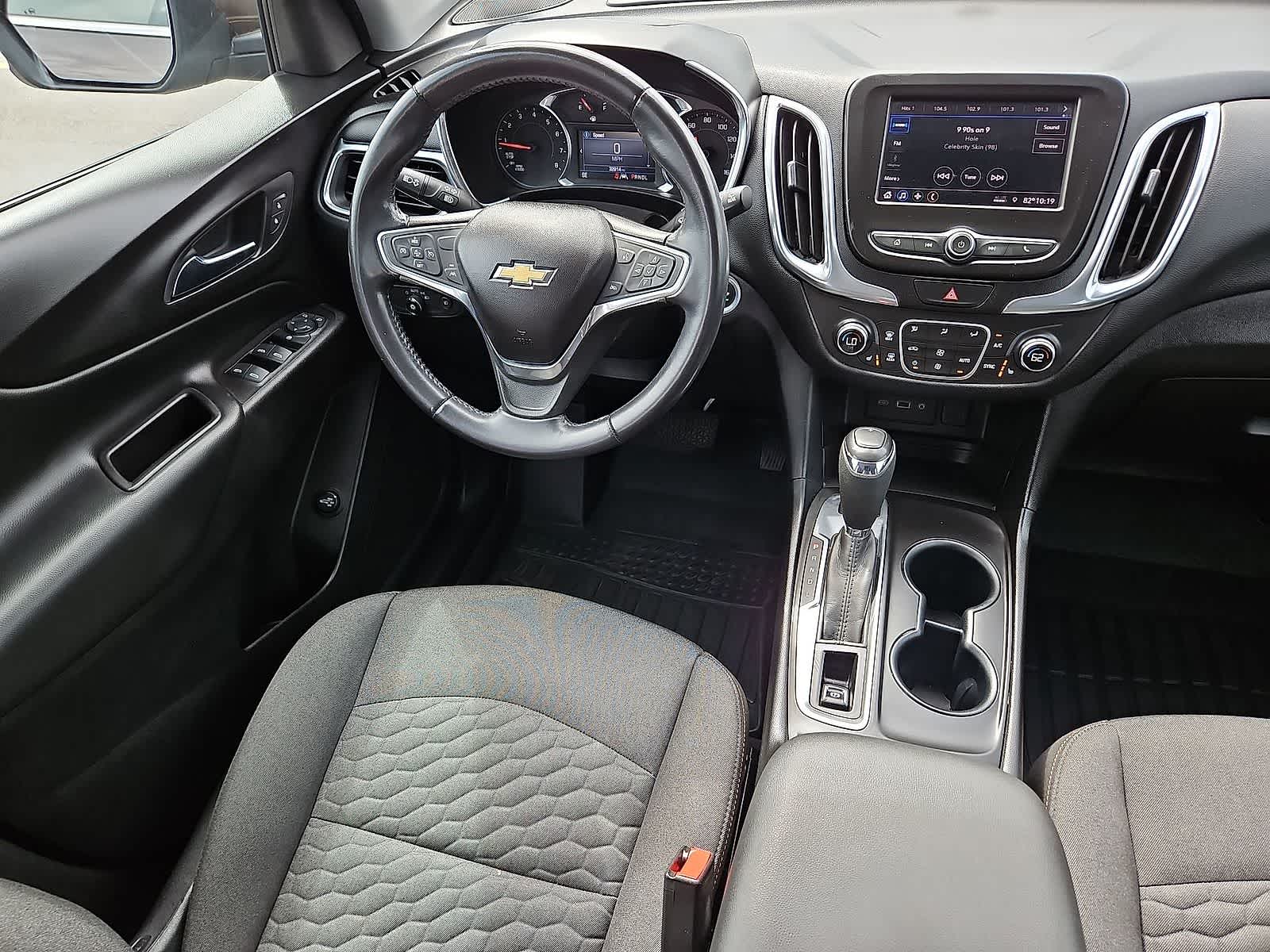 Thumbnail: 2020 Chevrolet Equinox - 10