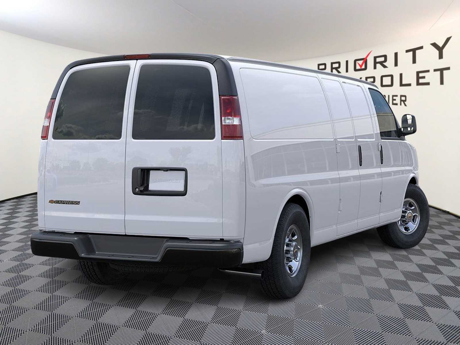 Thumbnail: 2025 Chevrolet Express - 4