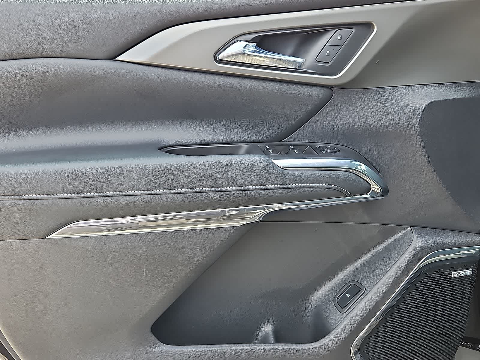 Thumbnail: 2025 Chevrolet Traverse - 8