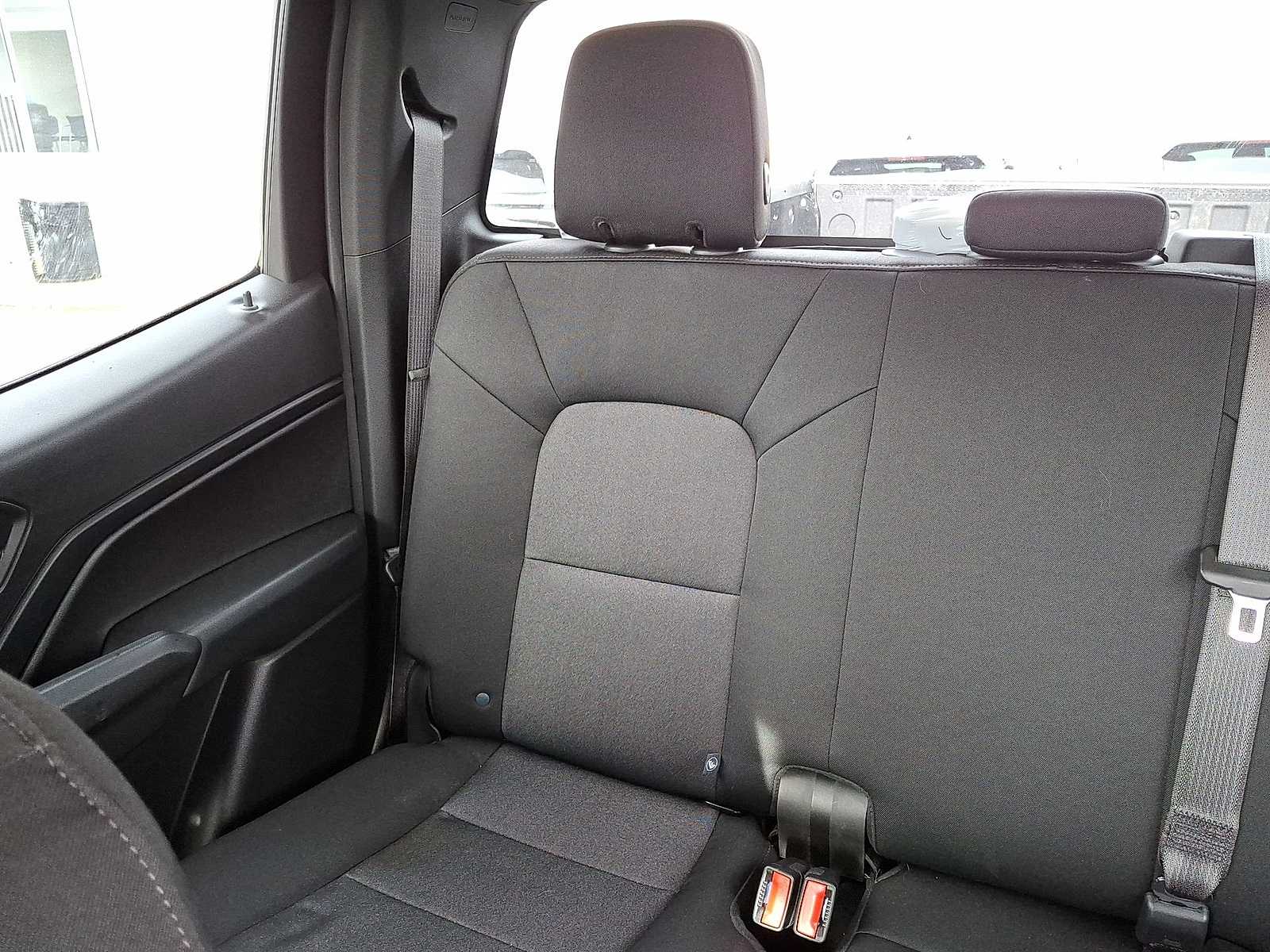 Thumbnail: 2024 Chevrolet Colorado - 13