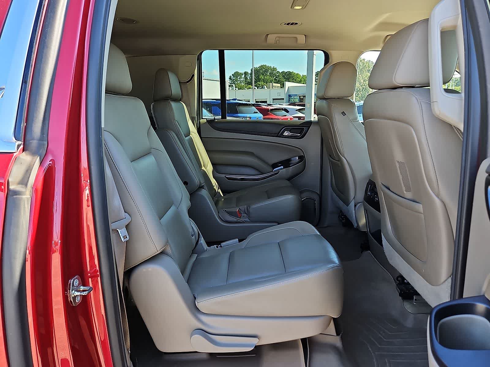 Thumbnail: 2015 GMC Yukon XL - 33