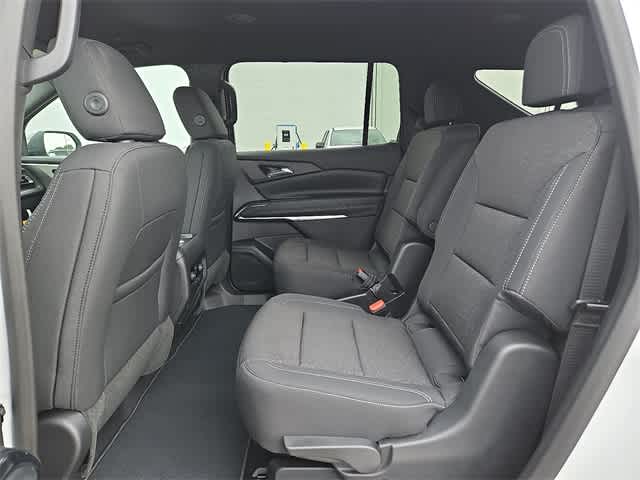 Thumbnail: 2026 Chevrolet Traverse - 8