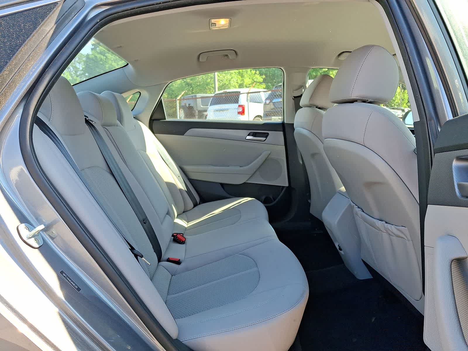 Thumbnail: 2018 Hyundai Sonata - 29