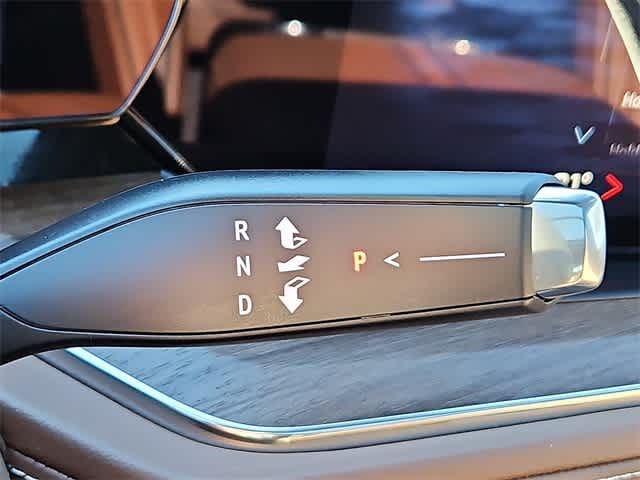 Thumbnail: 2026 Chevrolet Suburban - 14