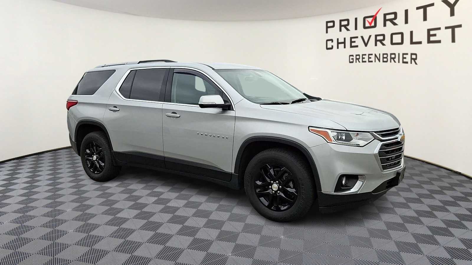 Thumbnail: 2018 Chevrolet Traverse - 2