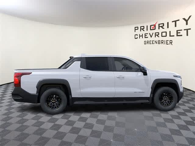 Thumbnail: 2024 Chevrolet Silverado EV - 5