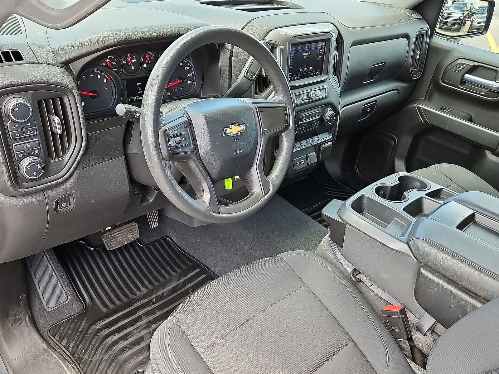 Thumbnail: 2021 Chevrolet Silverado 1500 - 16