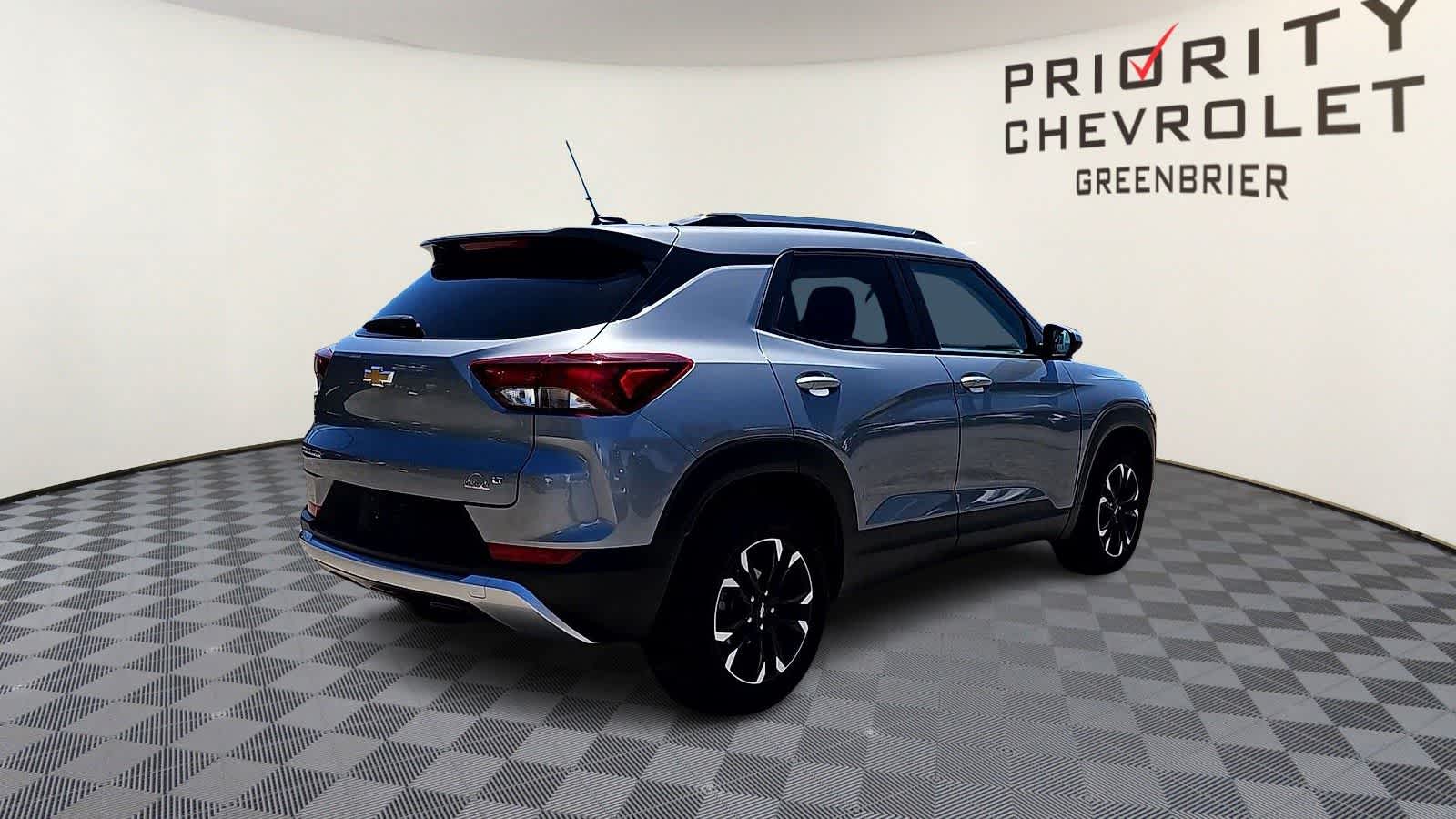 Thumbnail: 2023 Chevrolet TrailBlazer - 7
