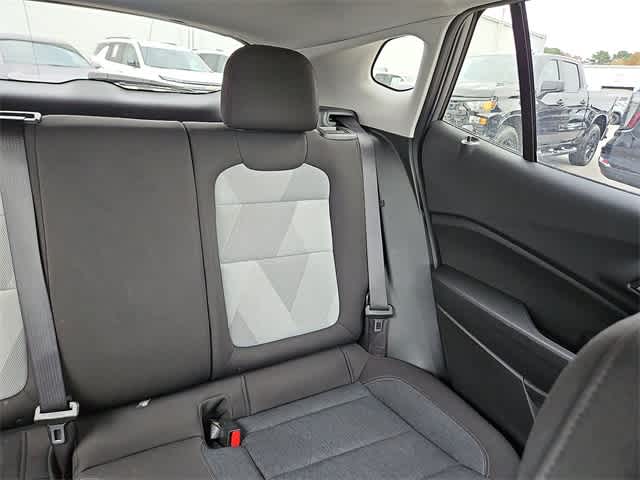 Thumbnail: 2024 Chevrolet Trax - 15