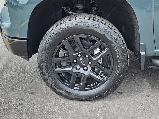 2025 Chevrolet Silverado 1500  7