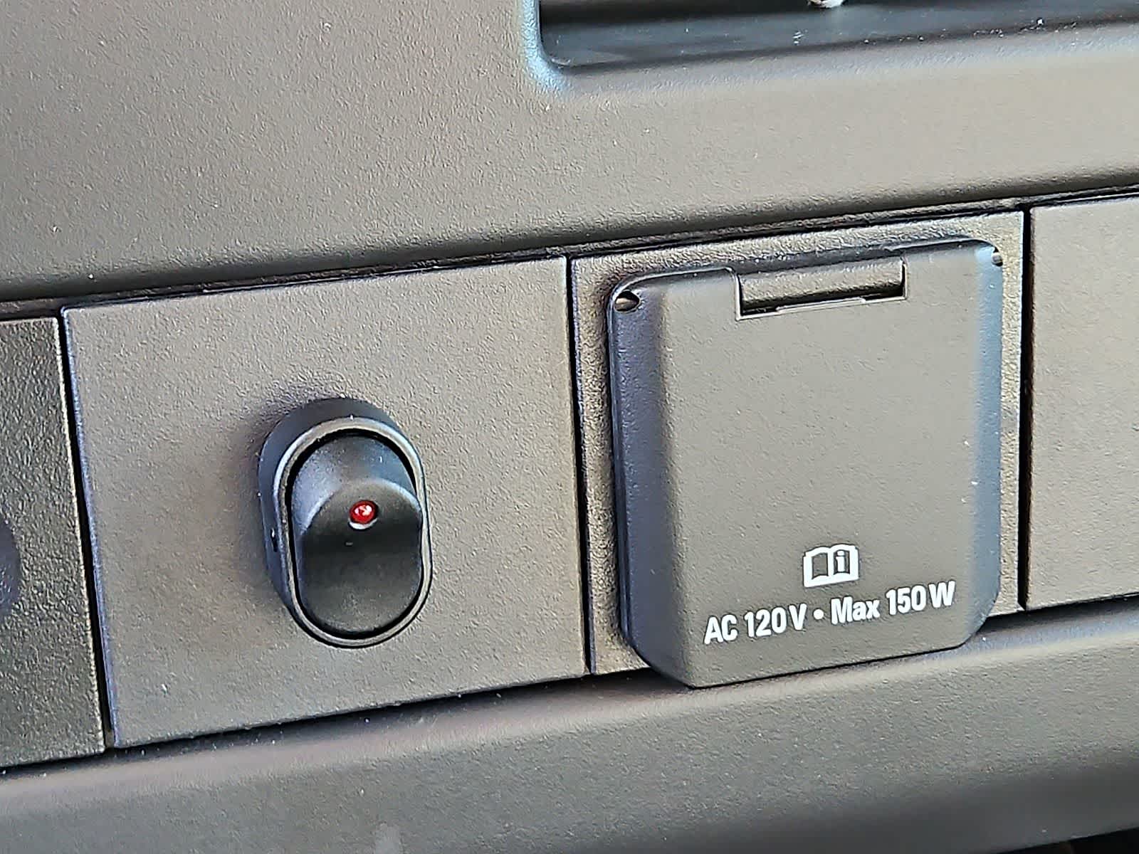 Thumbnail: 2024 Chevrolet Express - 19