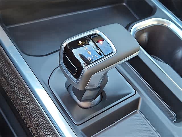 Thumbnail: 2026 Chevrolet Silverado 1500 - 13