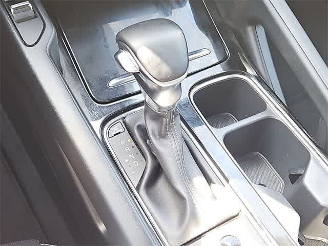 Thumbnail: 2022 Kia Telluride - 22