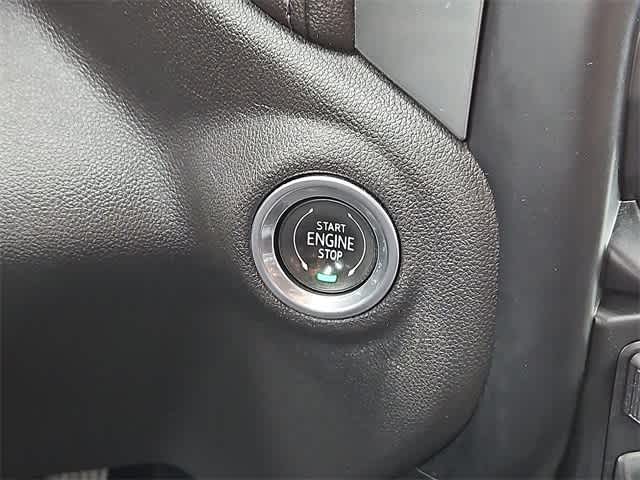 Thumbnail: 2019 Chevrolet Silverado 1500 - 22