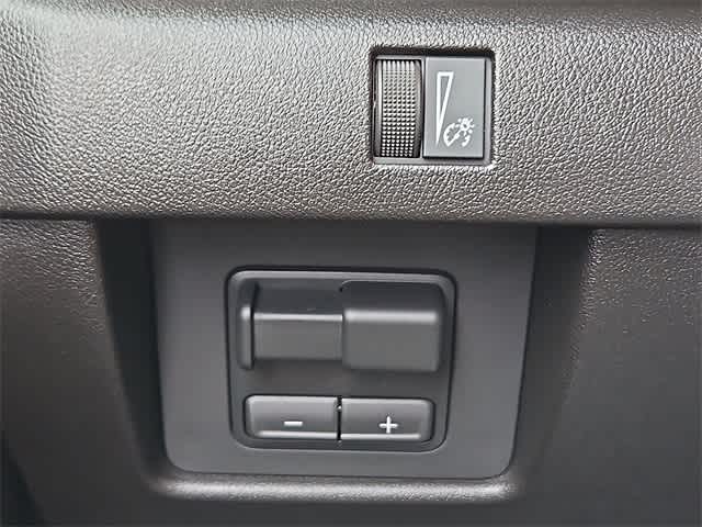 Thumbnail: 2026 Chevrolet Colorado - 22