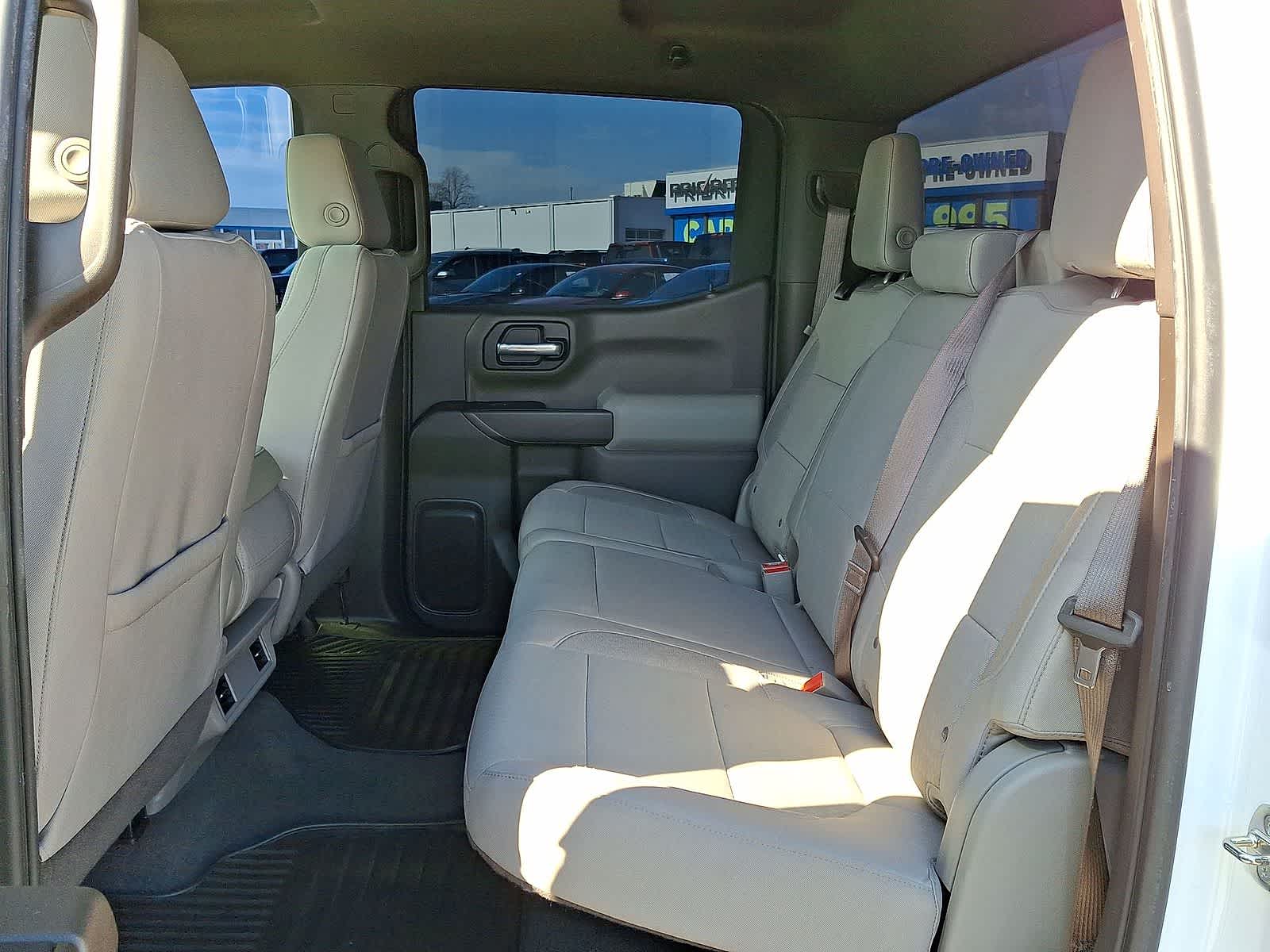 Thumbnail: 2020 Chevrolet Silverado 1500 - 28